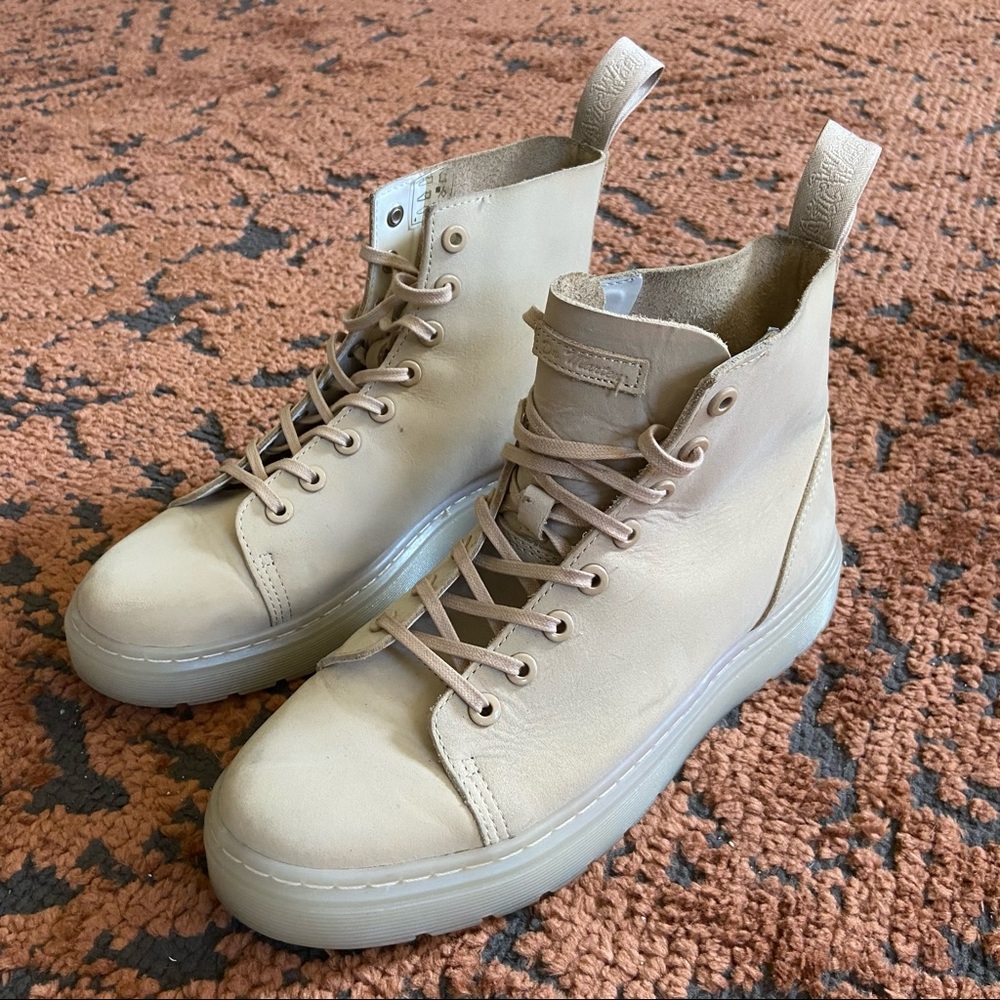 Dr. Martens Unisex TALIB 8 Eye Raw Boot Sneaker